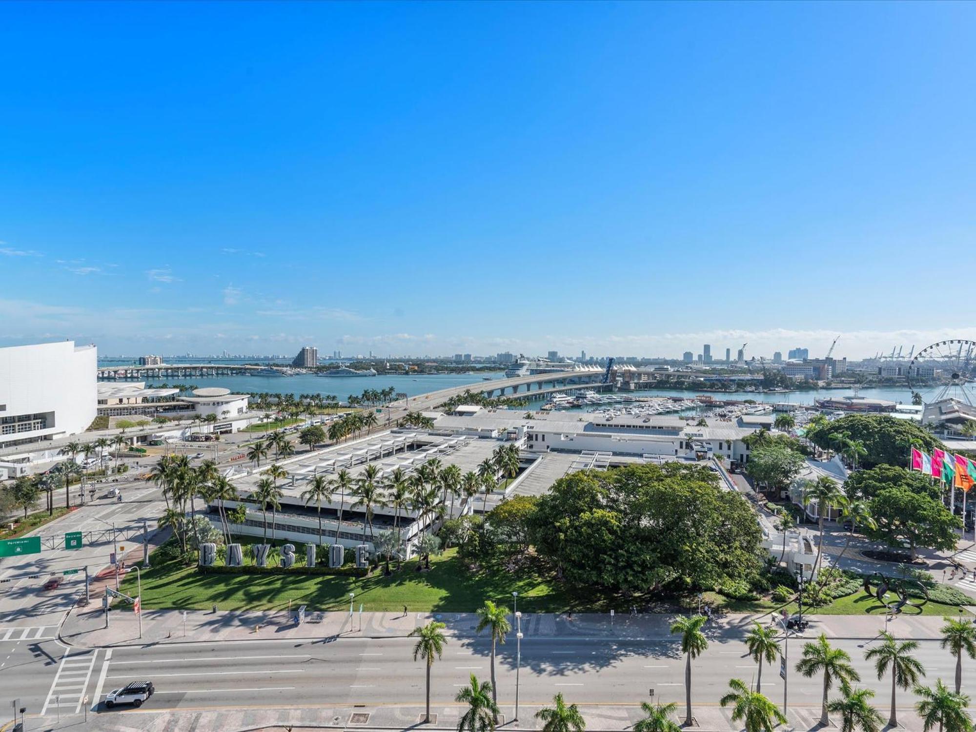 Mvr Ultra-lux 3br W Epic Water Views